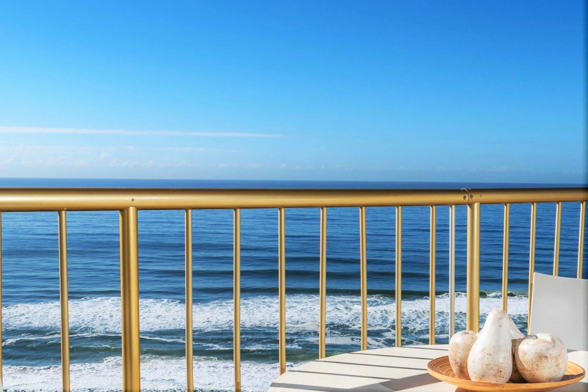 Capricorn One Beachside Holiday Apartments - Official 黄金海岸 外观 照片