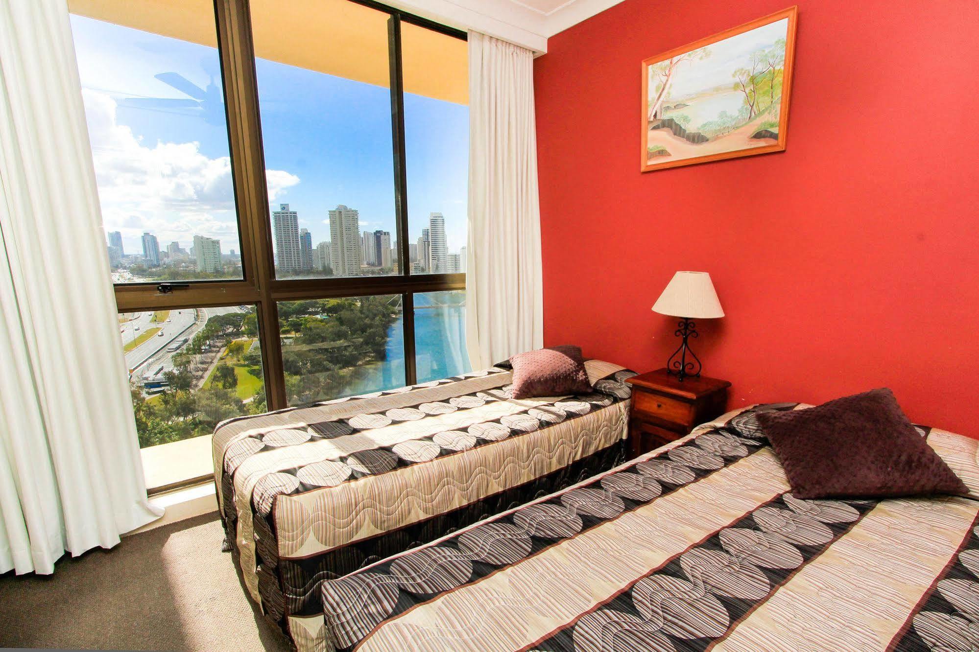 Capricorn One Beachside Holiday Apartments - Official 黄金海岸 外观 照片